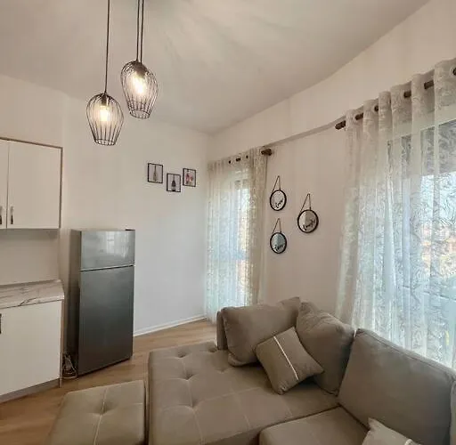 Urban Oasis Magnet Апартаменты *